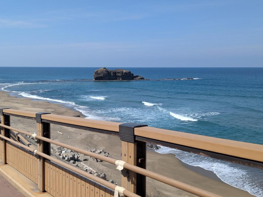春の海、白兎海岸